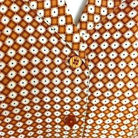 NWT Maison D’Amelie Orange Checkered Box 60’s Style Button Crop Top Size XS - Picture 5 of 10